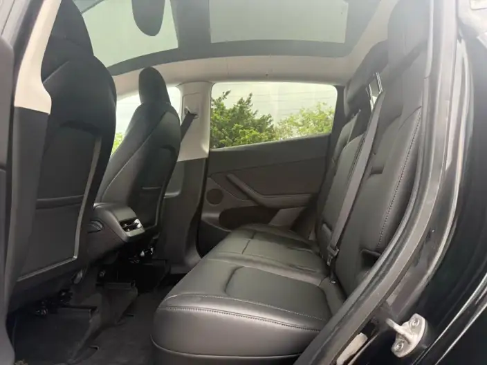 Model Y 2022 Model Rear-wheel drive version – фото 17