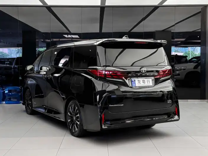 Elfa 2023 Model 2.5L Intelligent Hybrid 4WD Premium – фото 4