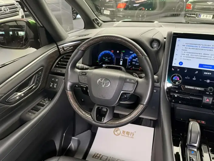 Elfa 2023 Model 2.5L Intelligent Hybrid 4WD Premium – фото 8