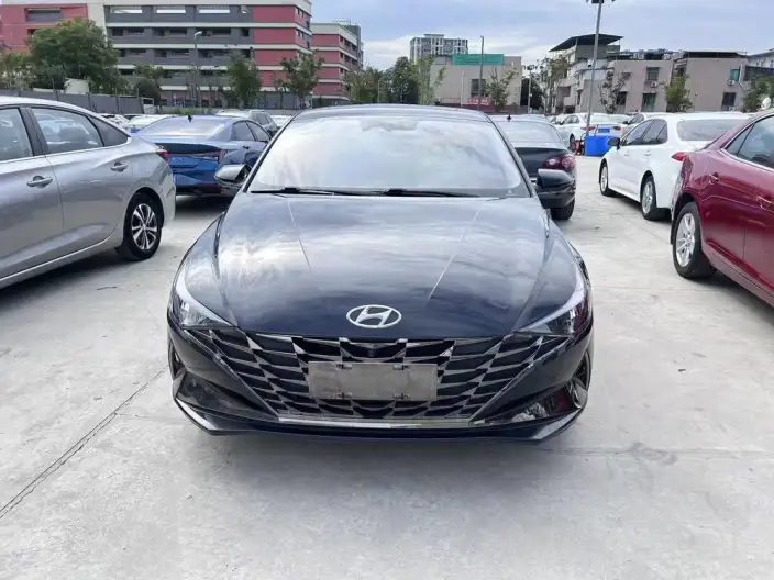 Hyundai Ioniq 2022 Model 1.5L CVT LUX Premium Edition – фото 2