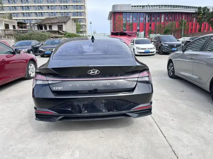 Hyundai Ioniq 2022 Model 1.5L CVT LUX Premium Edition – фото 5