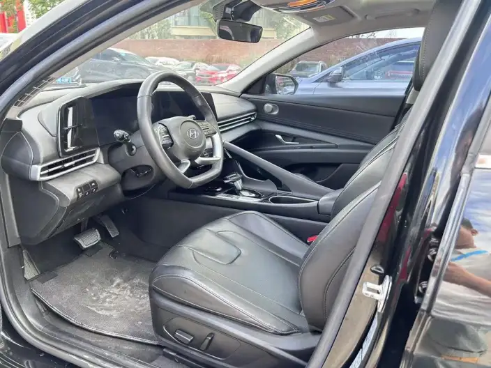 Hyundai Ioniq 2022 Model 1.5L CVT LUX Premium Edition – фото 8