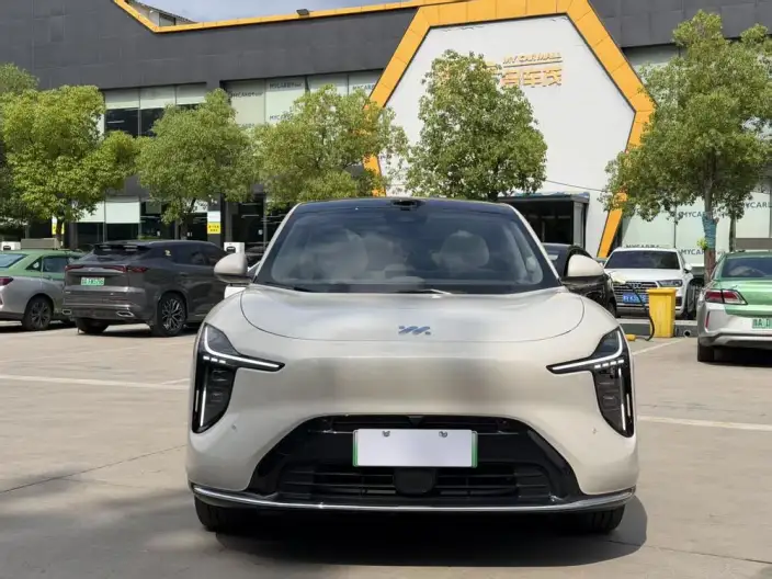 IM LS6 2026 Model EV Max – фото 2