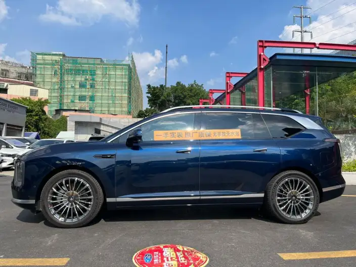 Aion Hyper HL 2025 Model 700 Ultra VI seat 4WD LiDAR Edition