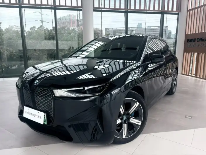 BMW iX 2023 Model xDrive40 – фото 1