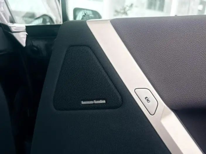 BMW iX 2023 Model xDrive40 – фото 11