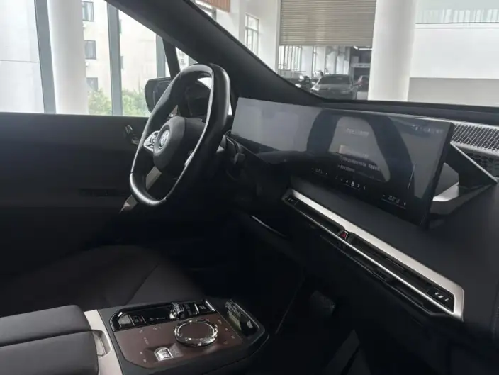 BMW iX 2023 Model xDrive40 – фото 14