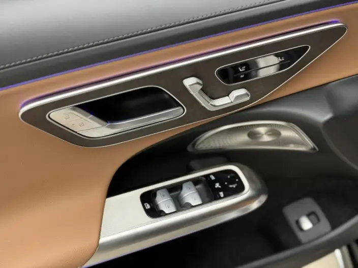 Mercedes-Benz E-Class 2024 Model E 300 L Luxury Model sedan – фото 11