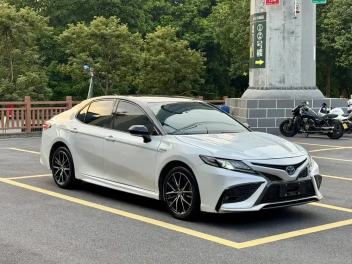 Toyota Camry 2023 Model Hybrid 2.5HS Fengshang Edition – фото 3