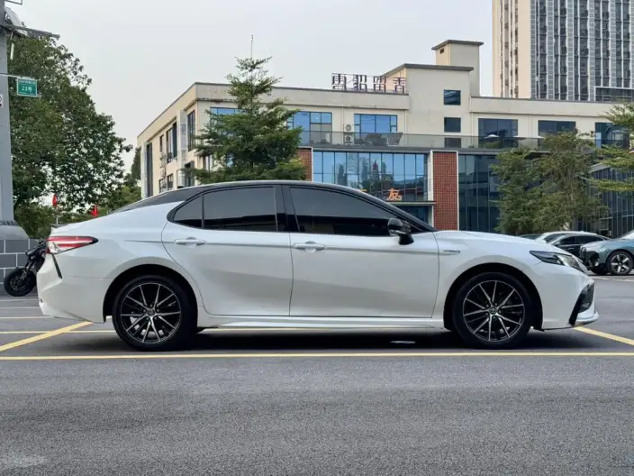 Toyota Camry 2023 Model Hybrid 2.5HS Fengshang Edition – фото 6