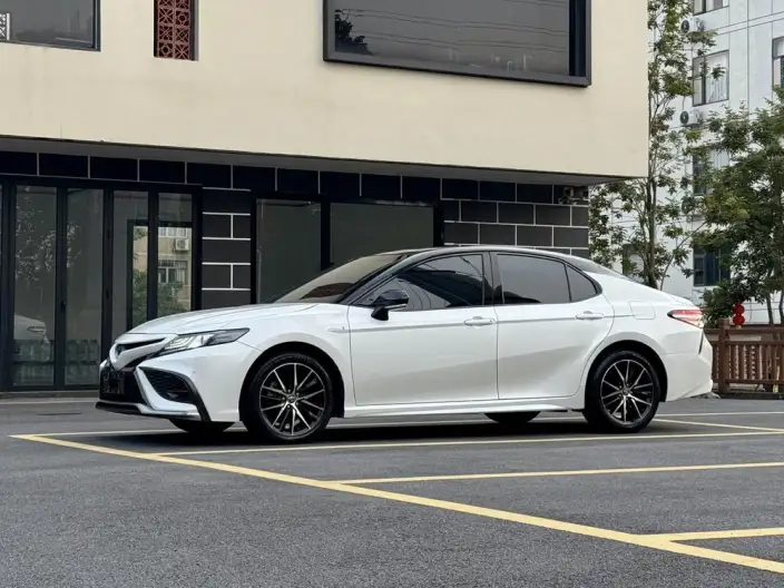 Toyota Camry 2023 Model Hybrid 2.5HS Fengshang Edition – фото 9