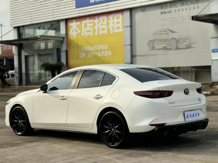 Mazda3 Axela 2023 Model 2.0L Automatic Zhi Zhen Edition – фото 4