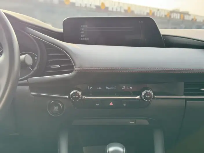 Mazda3 Axela 2023 Model 2.0L Automatic Zhi Zhen Edition – фото 15