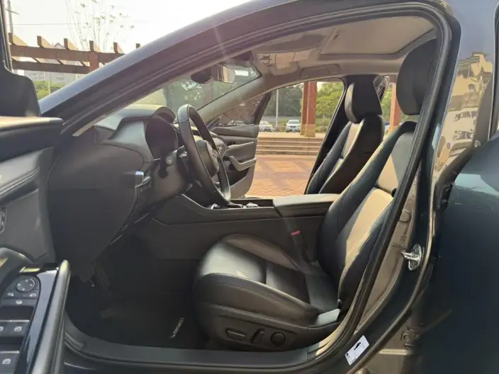 Mazda3 Axela 2023 Model 2.0L Automatic Zhi Zhen Edition – фото 23