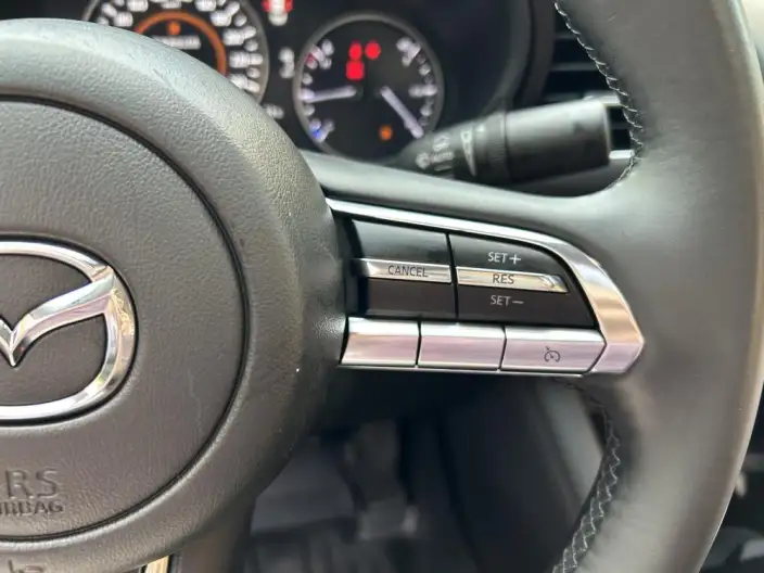 Mazda3 Axela 2023 Model 2.0L Automatic Zhi Ya Edition – фото 8