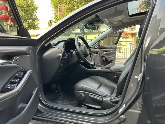 Mazda3 Axela 2023 Model 2.0L Automatic Zhi Ya Edition – фото 14