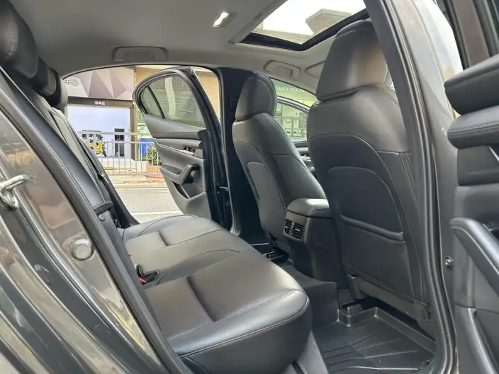 Mazda3 Axela 2023 Model 2.0L Automatic Zhi Ya Edition – фото 16