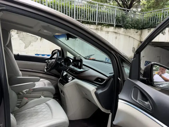 Buick GL8 2023 Model Business class 2.0T Comfort Model – фото 16