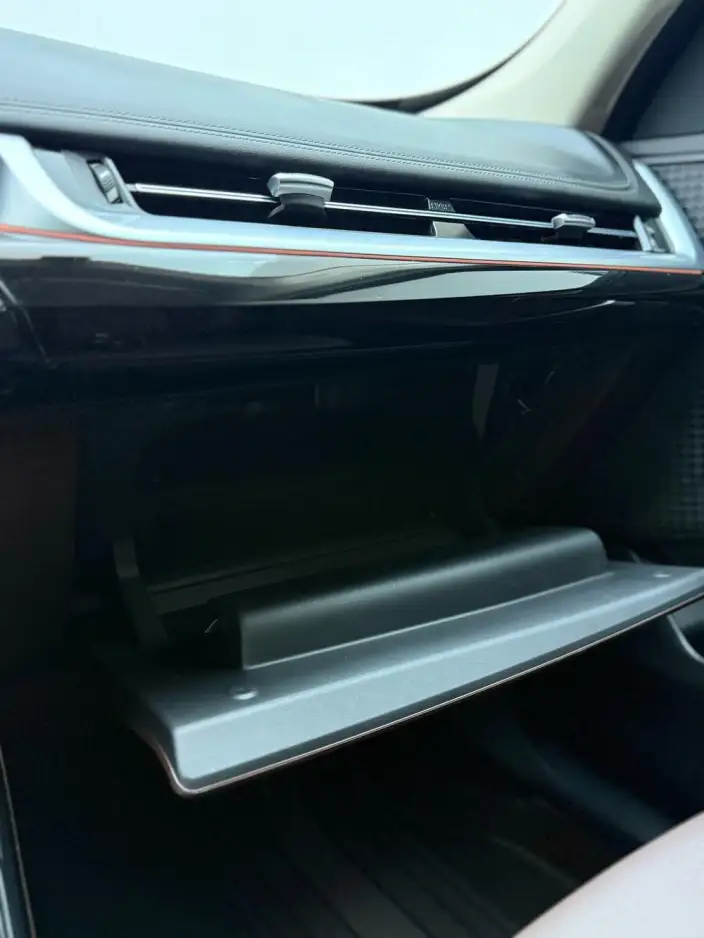 BMW X1 2023 Model sDrive20Li X Design Set – фото 15