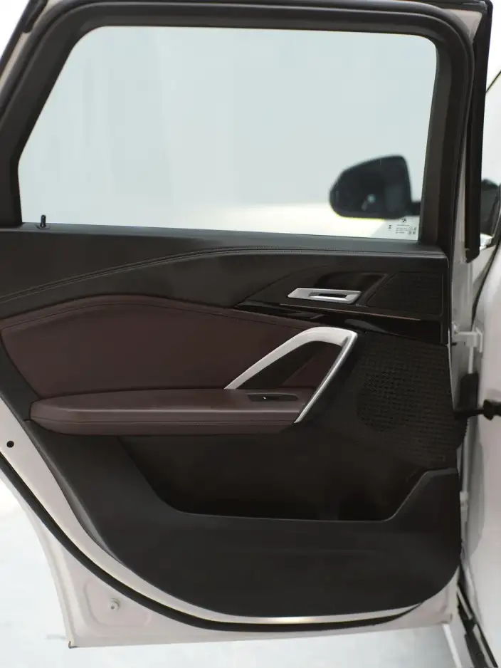 BMW X1 2023 Model sDrive20Li X Design Set – фото 19