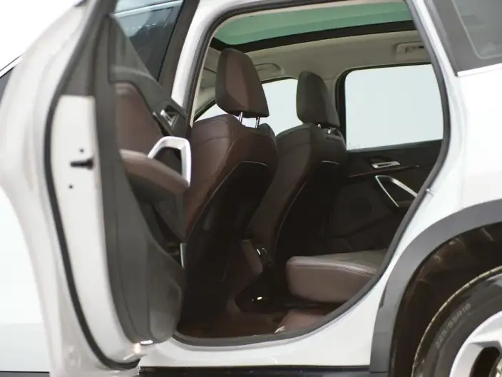 BMW X1 2023 Model sDrive20Li X Design Set – фото 28