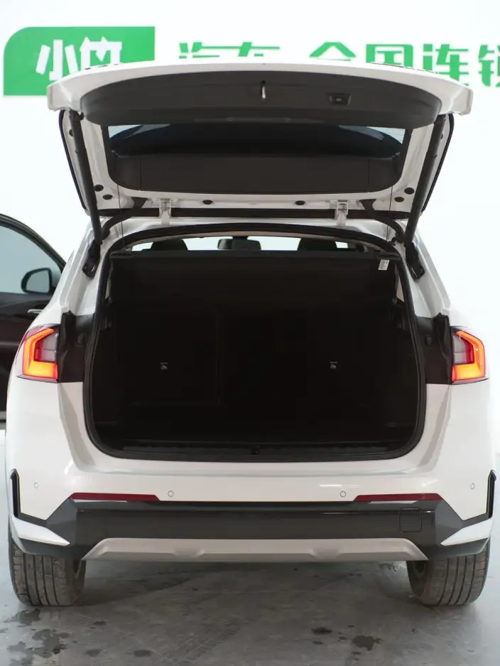 BMW X1 2023 Model sDrive20Li X Design Set – фото 31