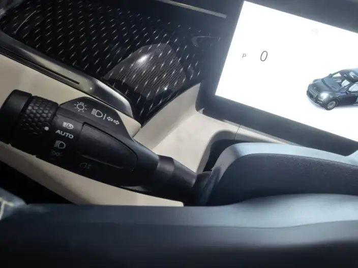 ZEEKR 009 2024 Model VI seat Executive Edition 4WD 108kWh – фото 12