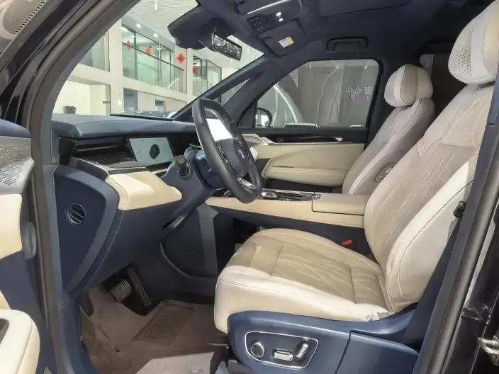 ZEEKR 009 2024 Model VI seat Executive Edition 4WD 108kWh – фото 23