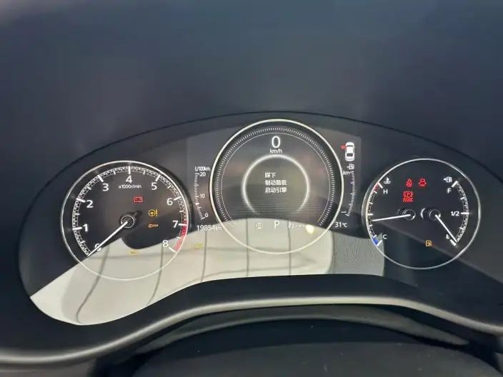 Mazda3 Axela 2025 Model 2.0L Automatic Zhi Engine Edition – фото 7