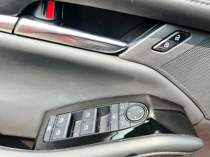 Mazda3 Axela 2025 Model 2.0L Automatic Zhi Engine Edition – фото 12