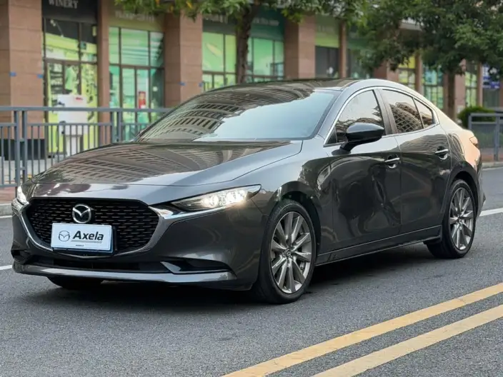 Mazda3 Axela 2020 Model 2.0L Automatic Zhi Ya Edition – фото 1