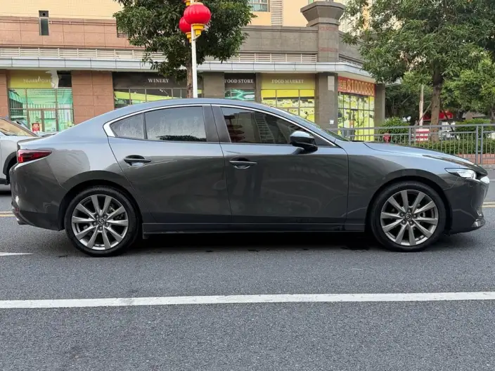 Mazda3 Axela 2020 Model 2.0L Automatic Zhi Ya Edition – фото 8