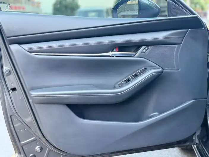 Mazda3 Axela 2020 Model 2.0L Automatic Zhi Ya Edition – фото 10