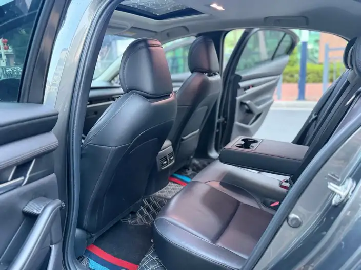 Mazda3 Axela 2020 Model 2.0L Automatic Zhi Ya Edition – фото 14