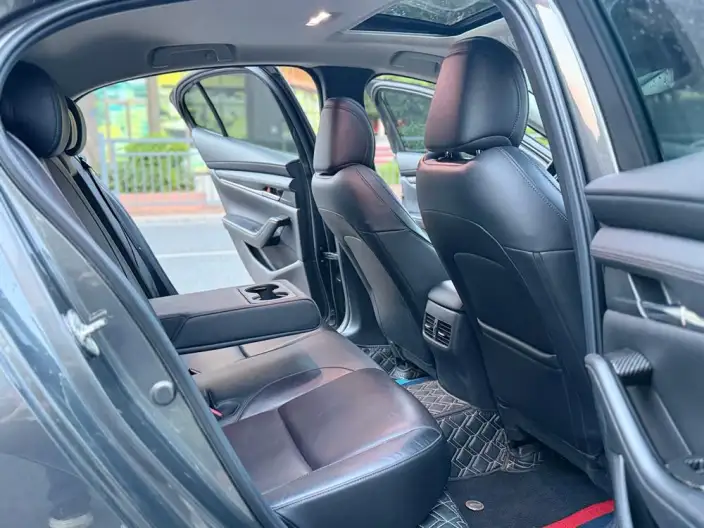 Mazda3 Axela 2020 Model 2.0L Automatic Zhi Ya Edition – фото 15