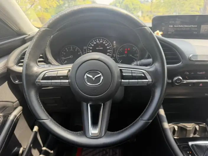 Mazda3 Axela 2020 Model 2.0L Automatic Zhi Ya Edition – фото 11