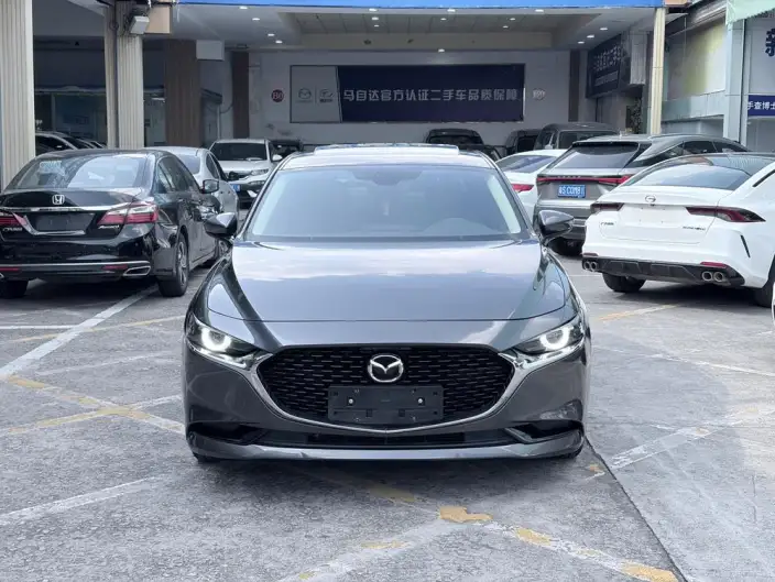 Mazda3 Axela 2021 Model 2.0L Automatic Zhi Shine Edition – фото 2
