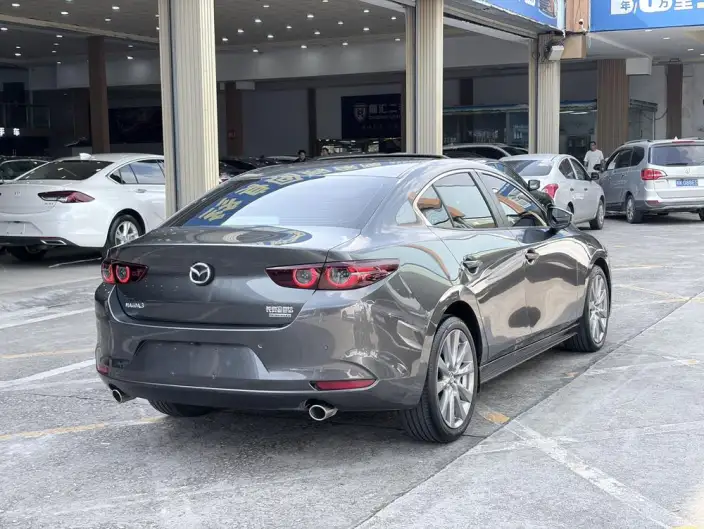 Mazda3 Axela 2021 Model 2.0L Automatic Zhi Shine Edition – фото 5
