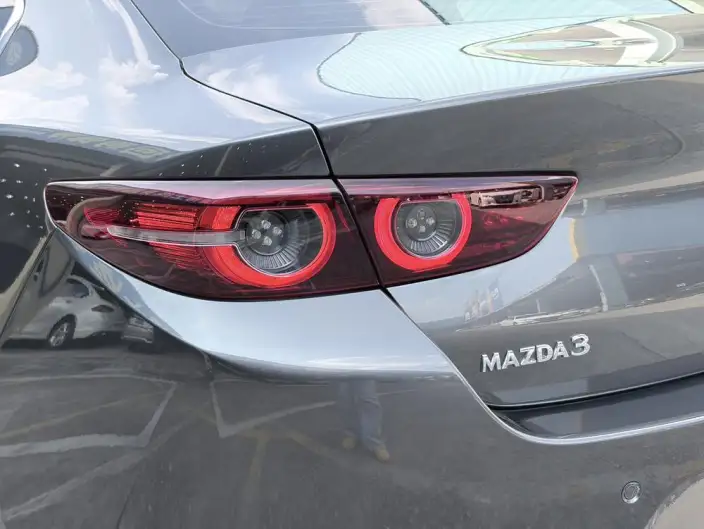 Mazda3 Axela 2021 Model 2.0L Automatic Zhi Shine Edition – фото 7