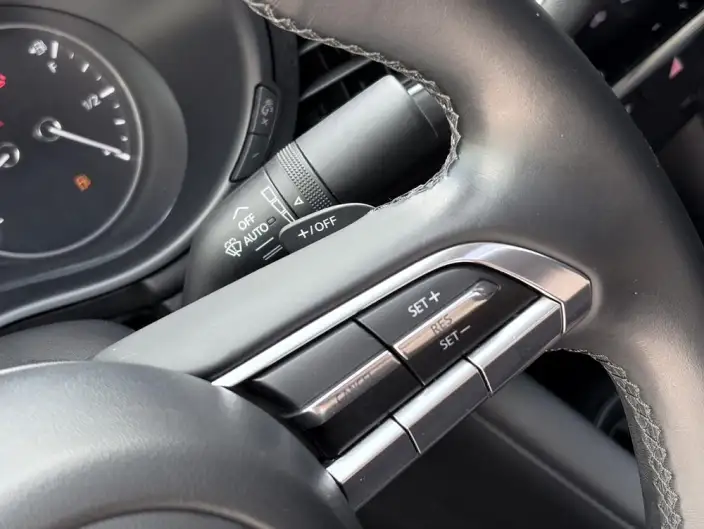 Mazda3 Axela 2021 Model 2.0L Automatic Zhi Shine Edition – фото 17