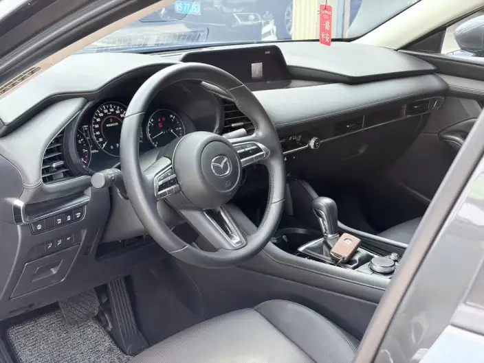 Mazda3 Axela 2021 Model 2.0L Automatic Zhi Shine Edition – фото 18