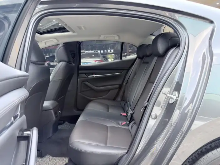 Mazda3 Axela 2021 Model 2.0L Automatic Zhi Shine Edition – фото 21