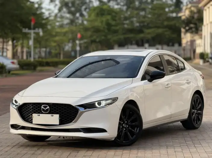 Mazda3 Axela 2023 Model 2.0L Automatic Zhi Zhen Edition – фото 1