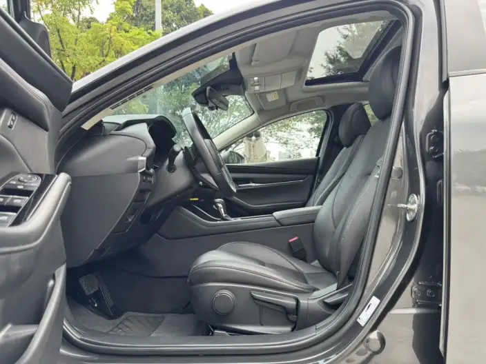Mazda3 Axela 2023 Model 2.0L Automatic Zhi Ya Edition – фото 20