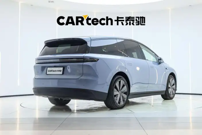 Li Auto i8 2025 Model Standard Edition – фото 7