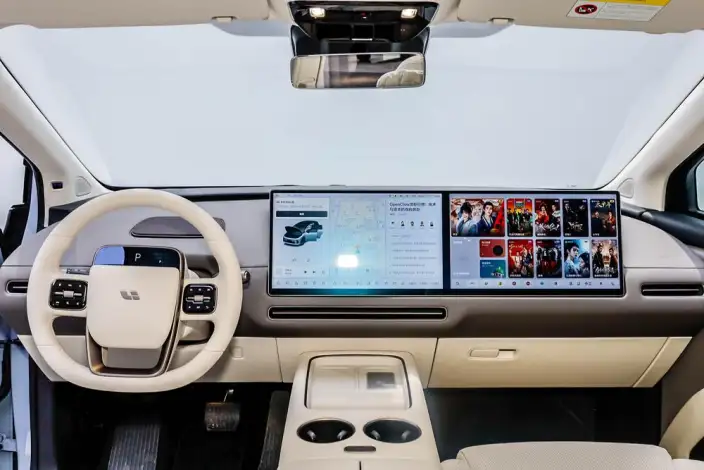 Li Auto i8 2025 Model Standard Edition – фото 24