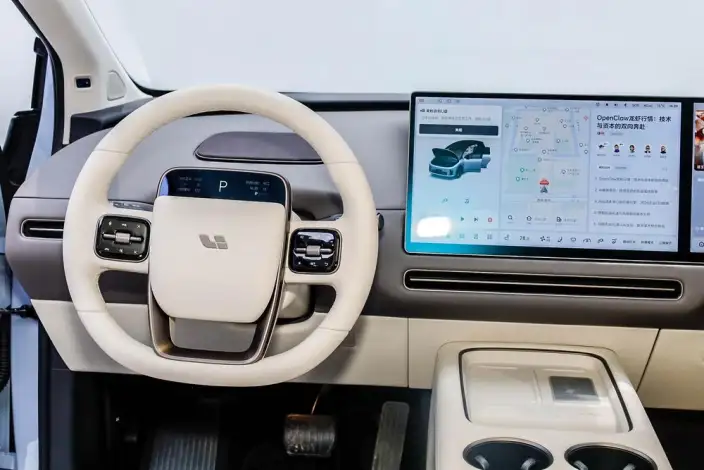 Li Auto i8 2025 Model Standard Edition – фото 25
