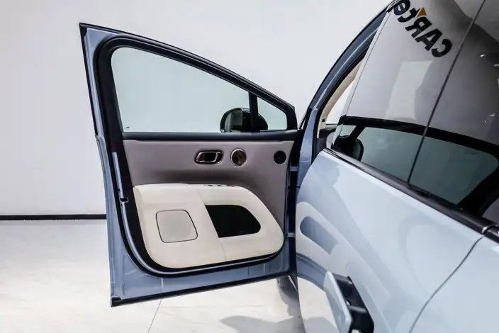 Li Auto i8 2025 Model Standard Edition – фото 32