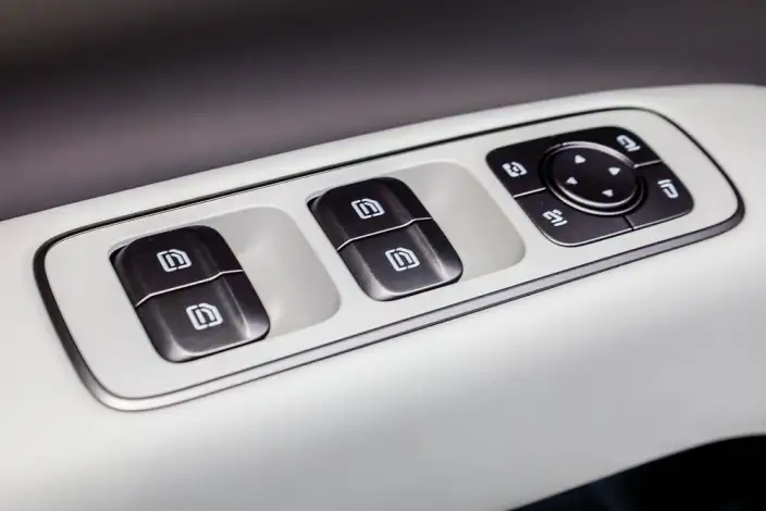 Li Auto i8 2025 Model Standard Edition – фото 33