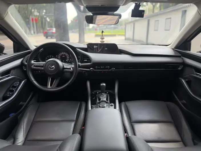 Mazda3 Axela 2023 Model 2.0L Automatic Zhi Engine Edition – фото 14